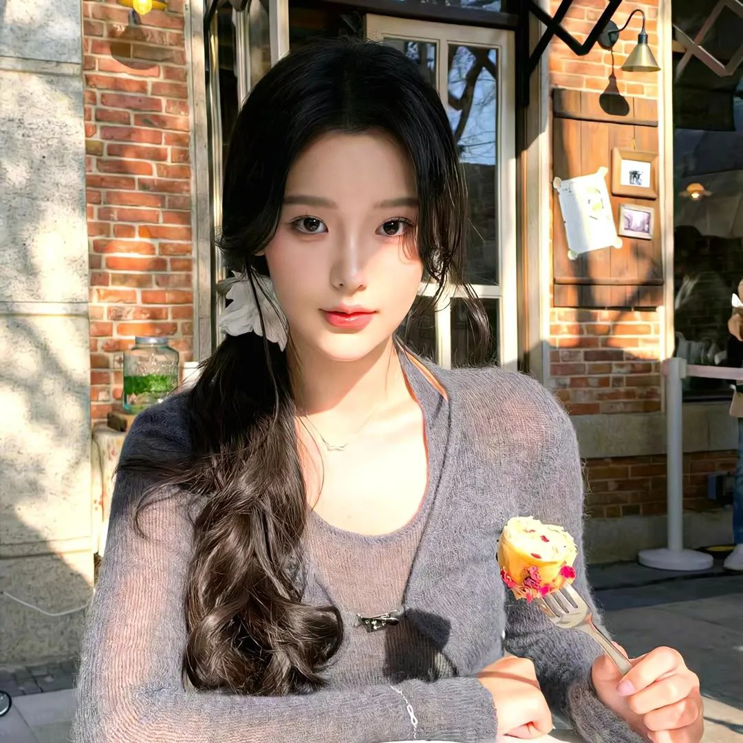 萝拉 (2022年电影)